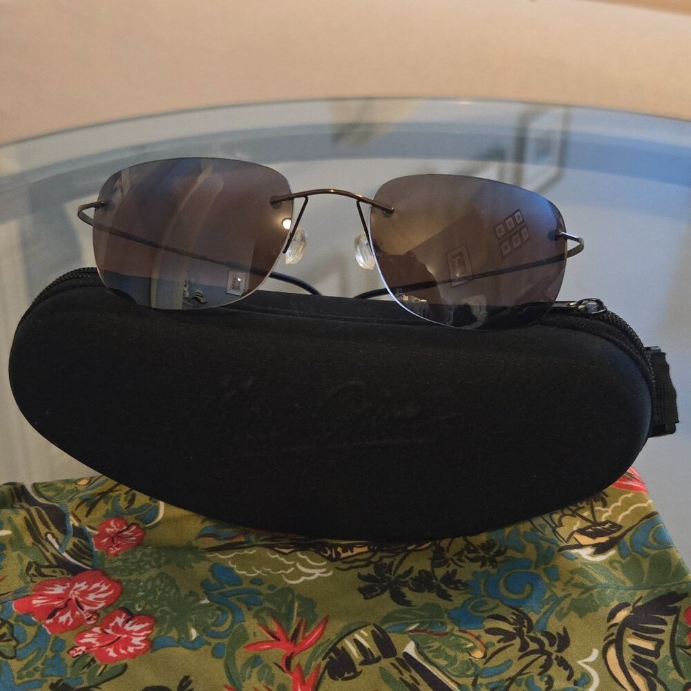 Like New Maui Jim Kapalua MJ 502 23 Titanium Flex Rimless Sport Frame Maui Rose